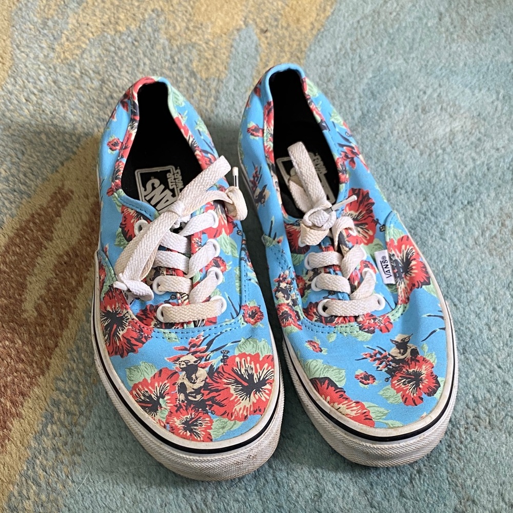 Vans Star Wars Yoda Hawaiian Blue Van Sneakers Size 7